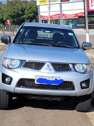 MITSUBISHI L200 TRITON 3.2 HPE 4X4 CD 16V TURBO INTERCOOLER DIESEL 4P MANUAL